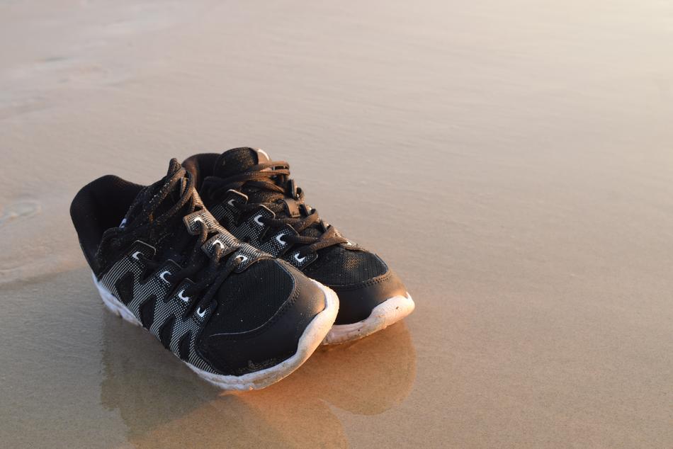 Sports Shoes Bai Sea and Sand