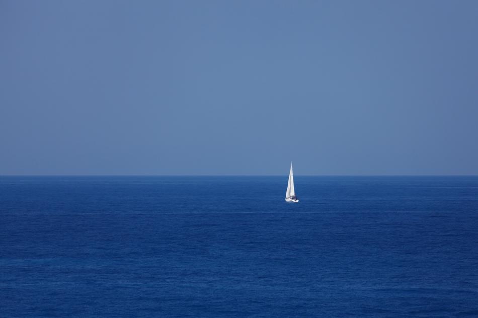 Bluesea and white Boat Freedom