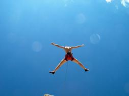 Person, falling on the free climb