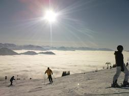 Fog Skiing Sun