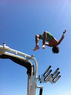 Salto Jumping Boy