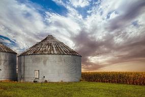 Digital photo of Corn Crib Sunrise Ohio