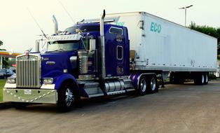 blue Truck American