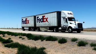 Truck American fedex