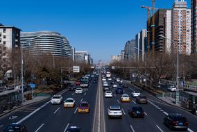 Vehicles on City Road