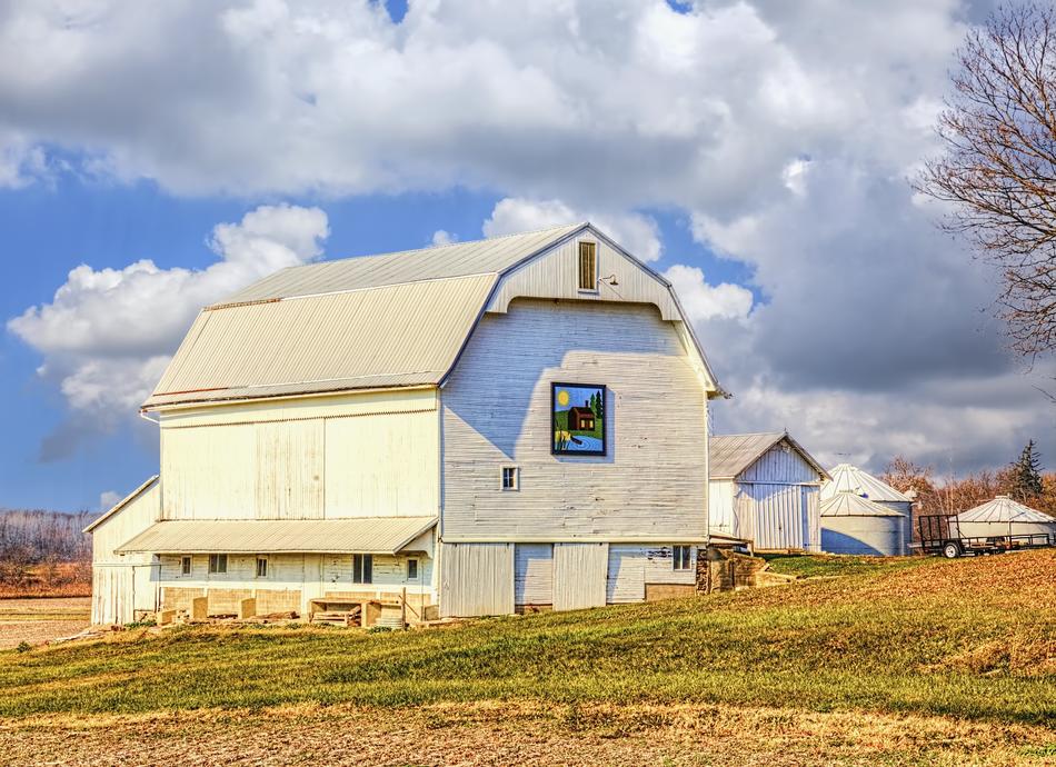 landscape of rural Quilt Barn