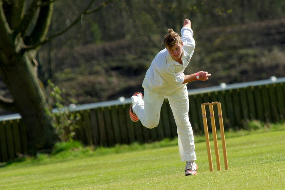Cricket Bowling Cricketer