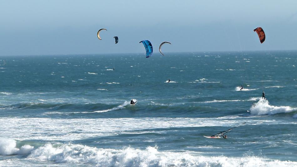 Pacific Sea Kiting in California