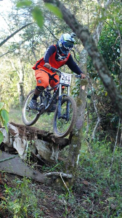 Downhill Jump Bicycle jump