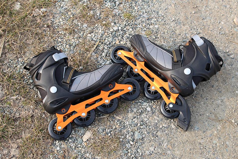 Rollerskates Inline Skates equipment