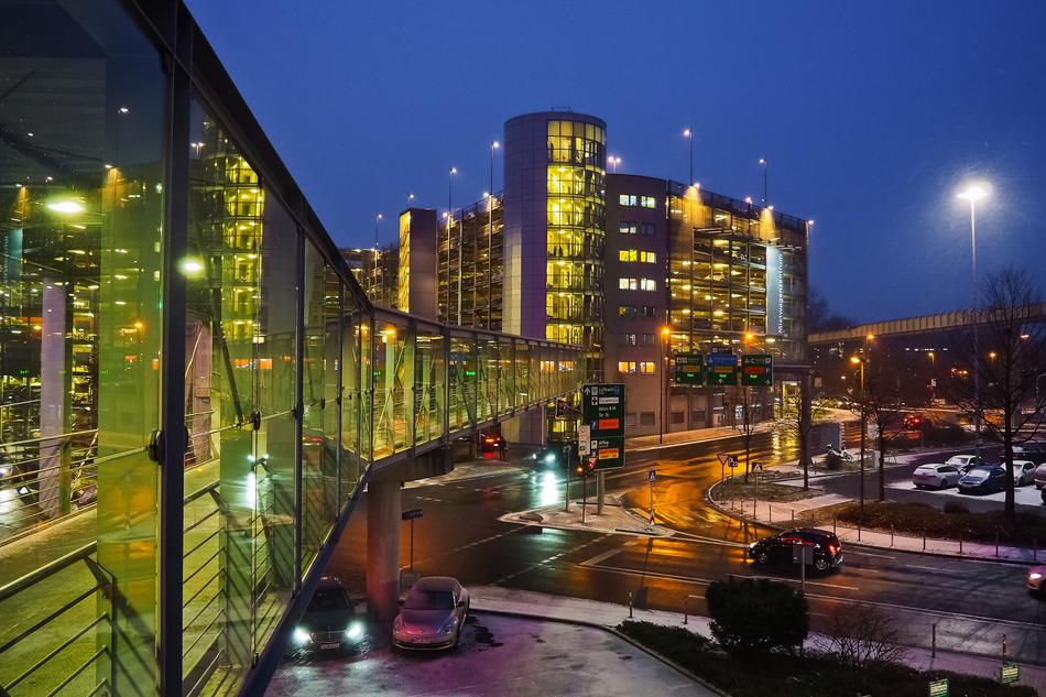 pedestrian bridge in Düsseldorf