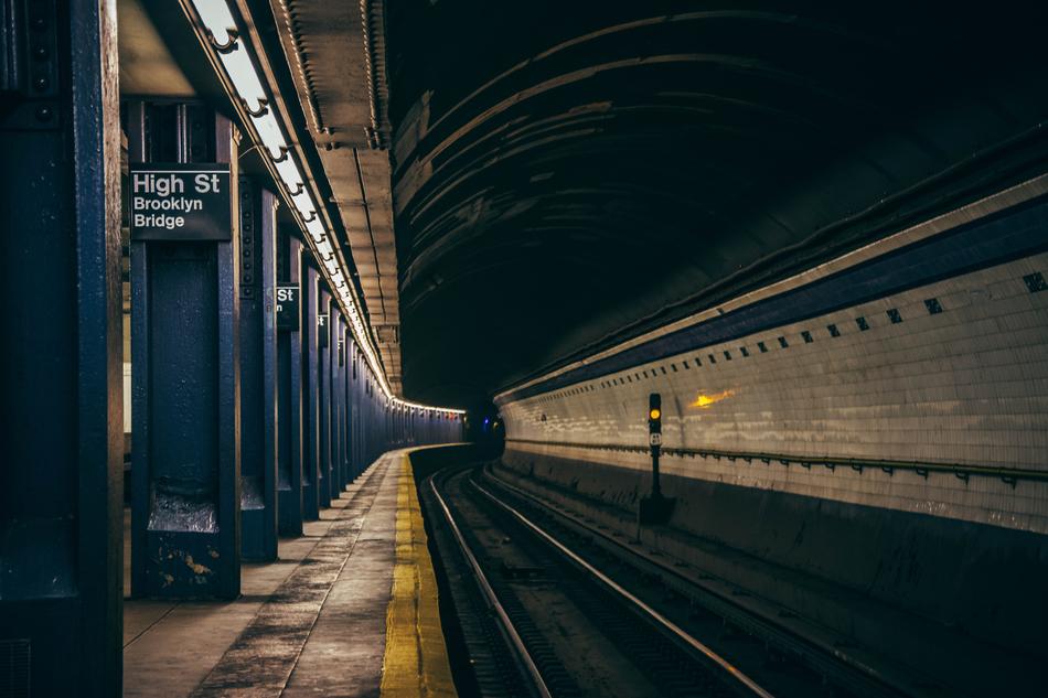 subway track