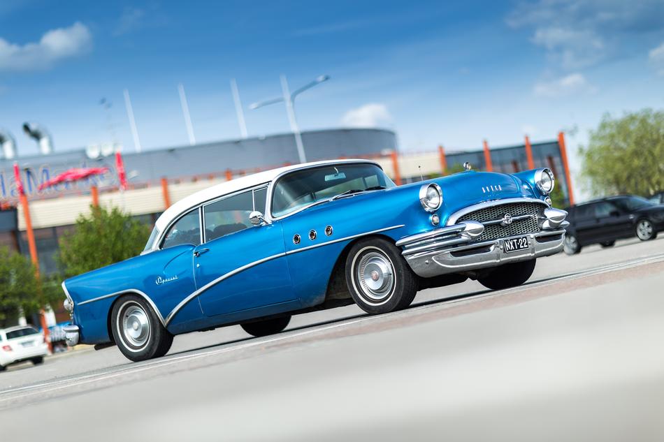 Buick Oldtimer blue