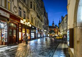excellent Praha Czech