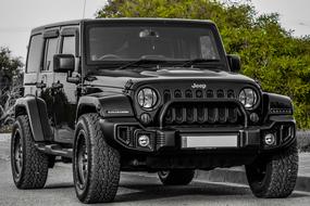 black luxury jeep