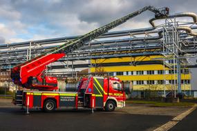 Turntable Ladder car