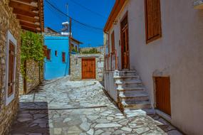 Kato Lefkara Village
