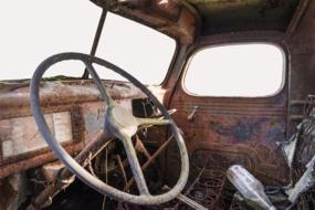 old Truck Transport steering wheel