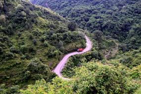 incredibly beautiful Hill Road Zigzag