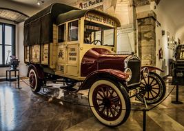 Transport Vehicle Wheel retro