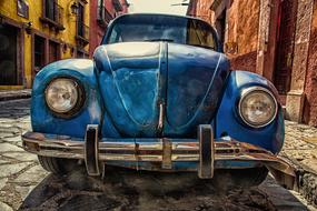 pld Beetle Car blue
