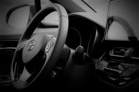 photo steering wheel in a toyota c-hr car