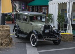 old Ford Transport