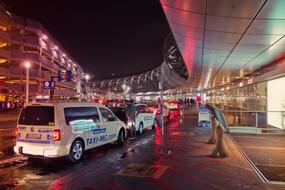 Airport Night taxi