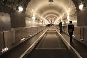 Elbe Tunnel people