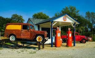 Gas Station Vintage