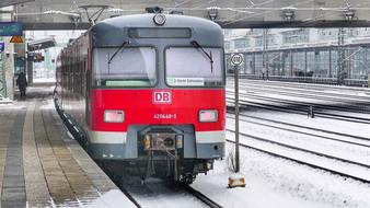 Train Transport System and snow