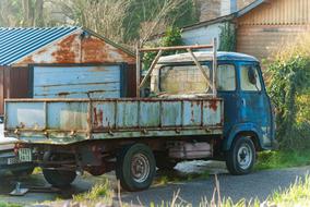 Truck Vehicle rusty old