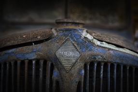 Beautiful logo of the old, retro, rusty, blue car