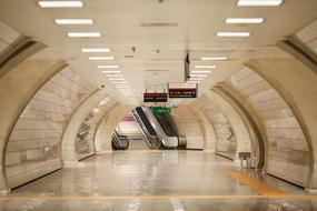 empty metro in istanbul