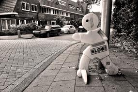 Street Houses sign slow