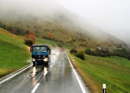 Transport rain road