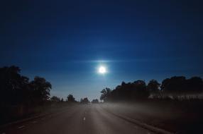 Full Moon road
