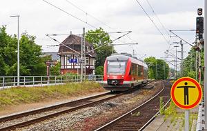 Rendsburg Historical Positioner modern train