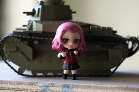 Tank and girl pink hair toy