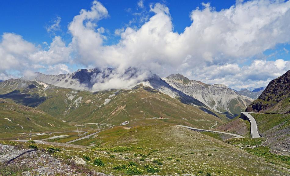 panoramic view of the mountain ranges of switzerland on a sunny day