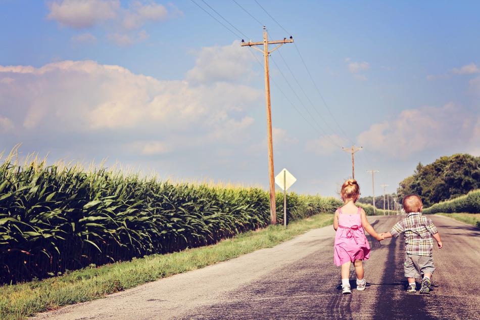 small Friends Outside Road