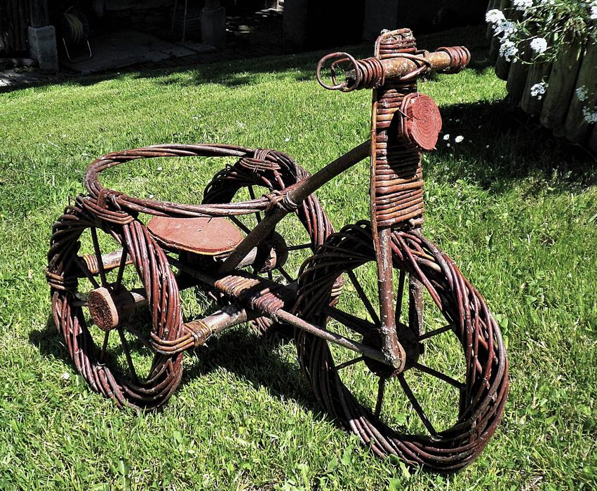 Tricycle Rustic wood
