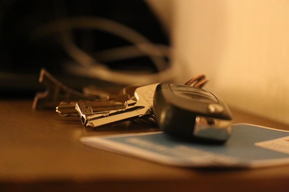 car keys are on the dresser in the hallway