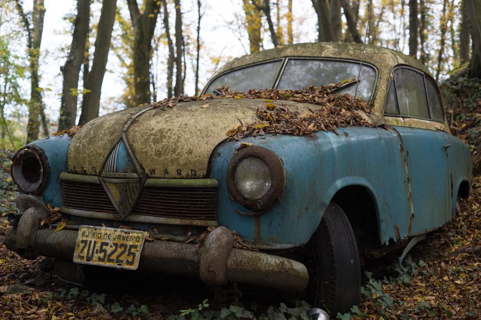 Classic Car ruin