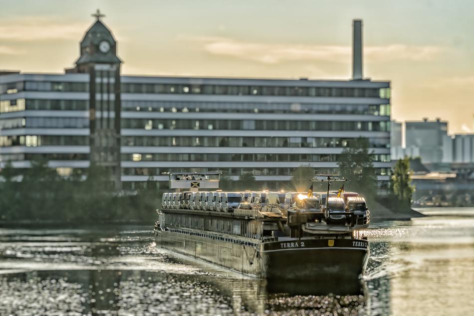 Port Ship Düsseldorf