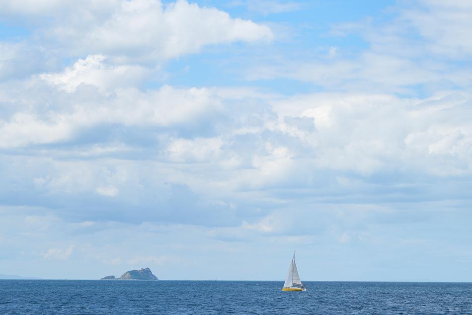 sailboat in the middle of the lake