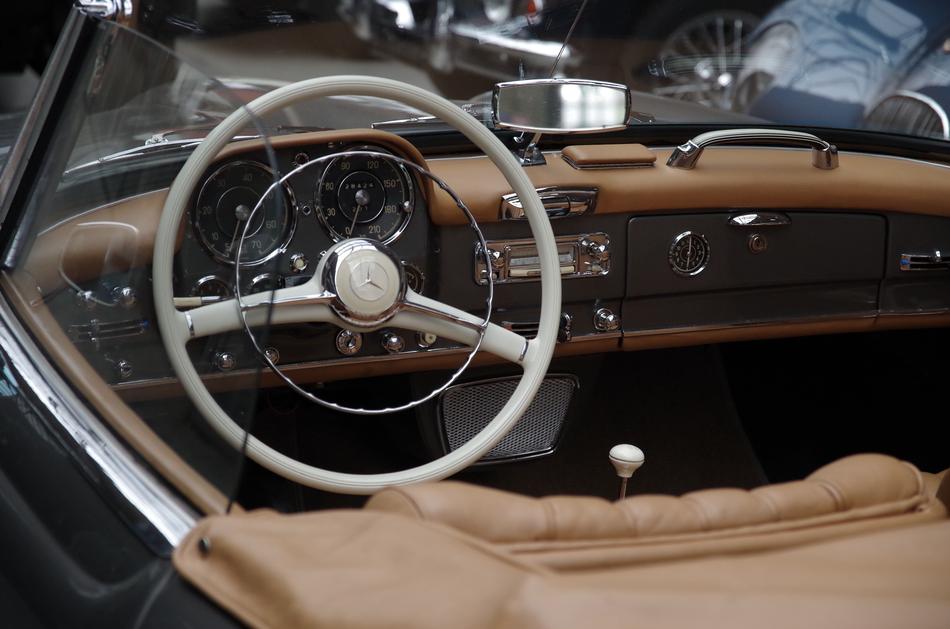 dashboard of vintage mercedes