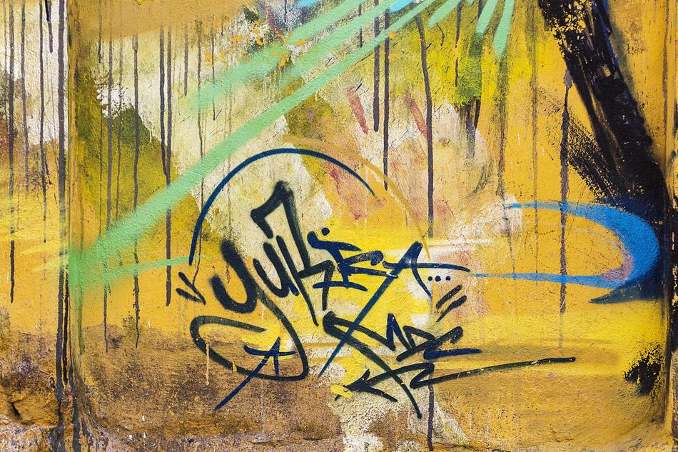 abstract graffiti on the wall in Cartagena