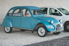 Car Former CitroÃ«n blue