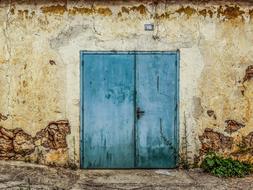 Door Old blue